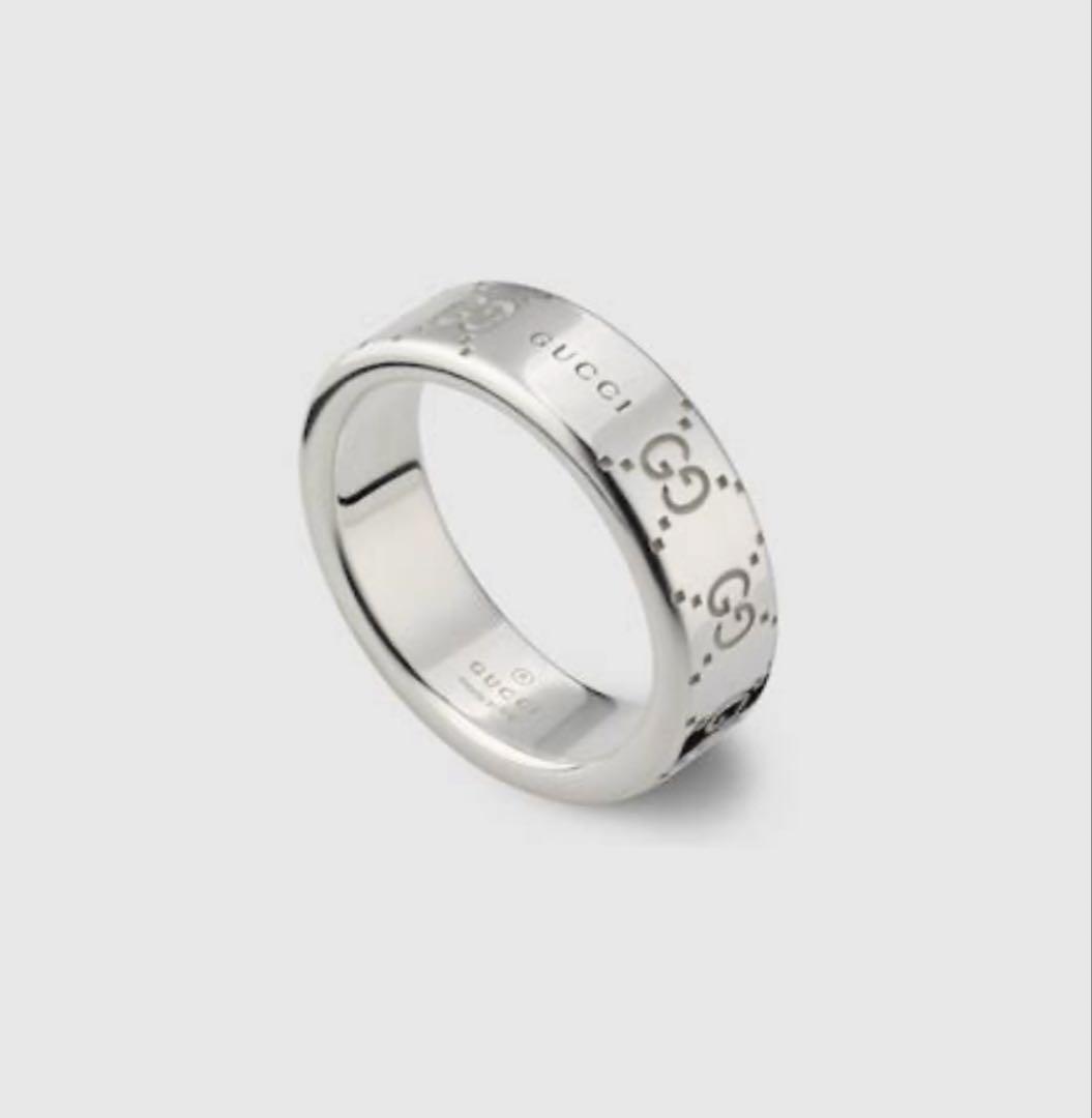 GUCCI シグネチャーGG リング　シルバー　8号