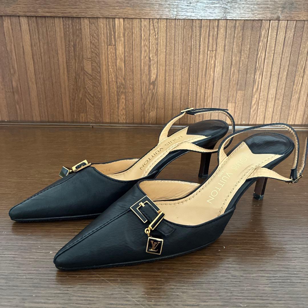 LOUIS VUITTON ブラック ハイヒールパンプス　37（24cm）