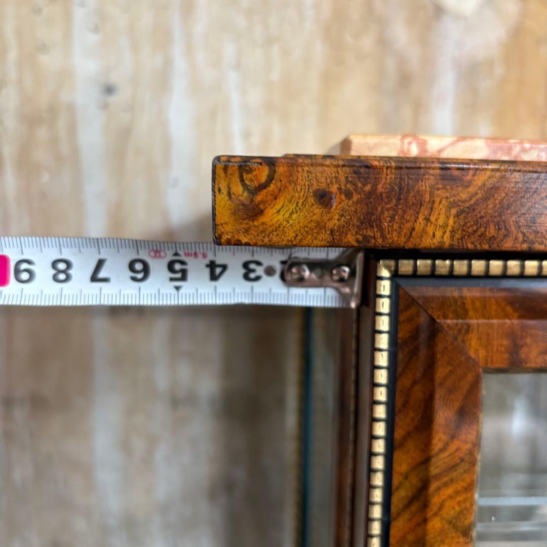 イタリア製　大理石トップ　4面ガラス　キュリオケース　コレクションケース　飾り棚