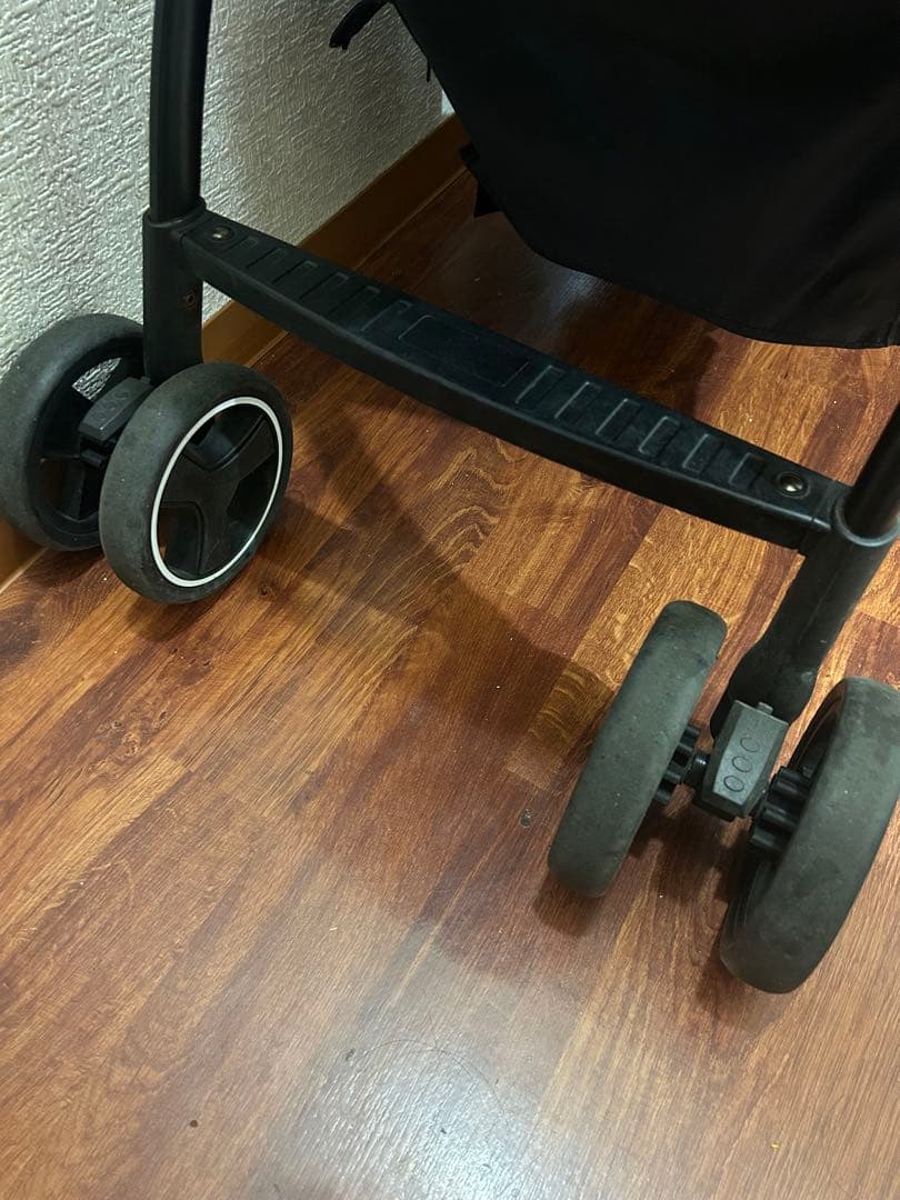 2シーター　カトージ　2人乗りベビーカー