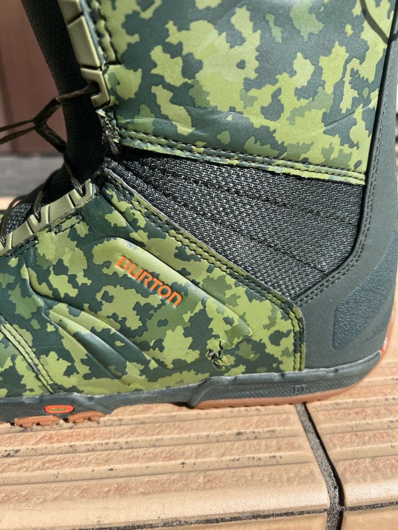 バートン　ルーラー　ブーツ