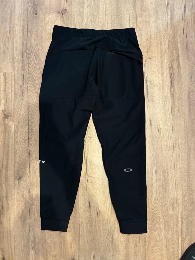 【価格交渉大歓迎】 オークリー トレーニングウェア メンズ 上下 OAKLEY