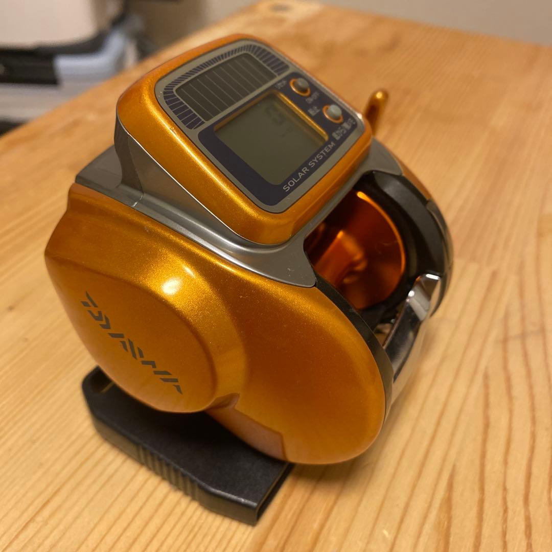 美品　希少　ダイワ　イッツICV300ソーラー　デジタルカウンター付き両軸リール