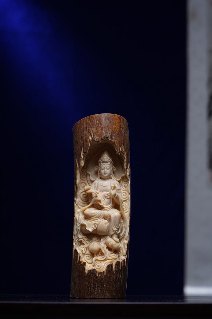 天然マンモス牙美しい手作り彫刻如意観音 置物