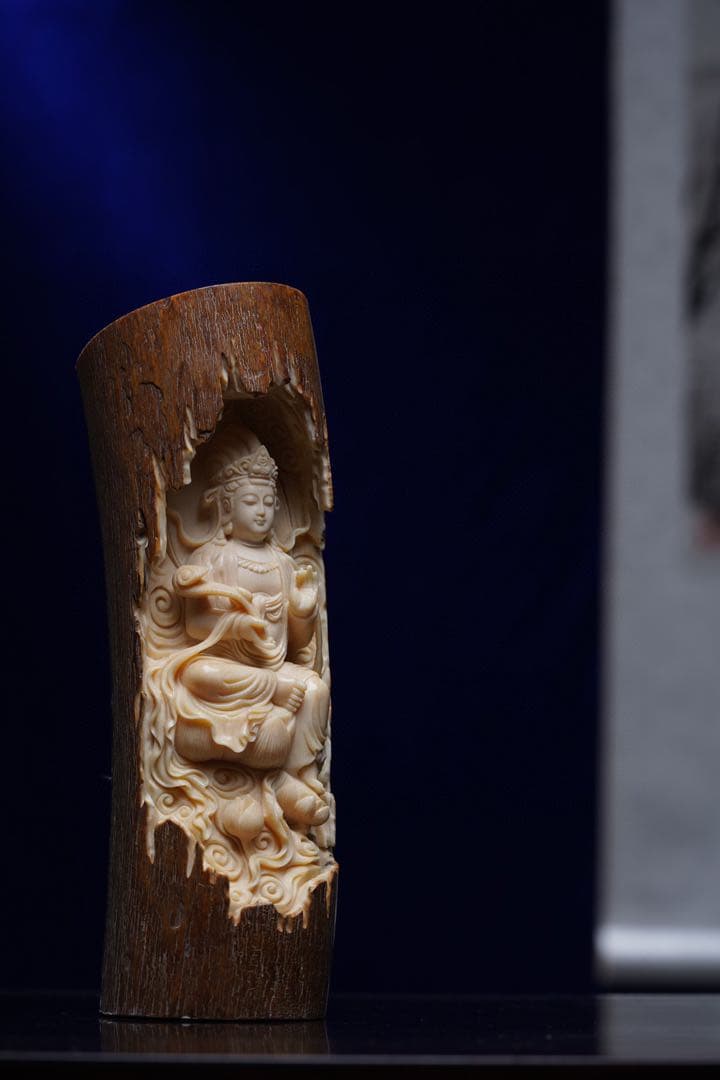 天然マンモス牙美しい手作り彫刻如意観音 置物