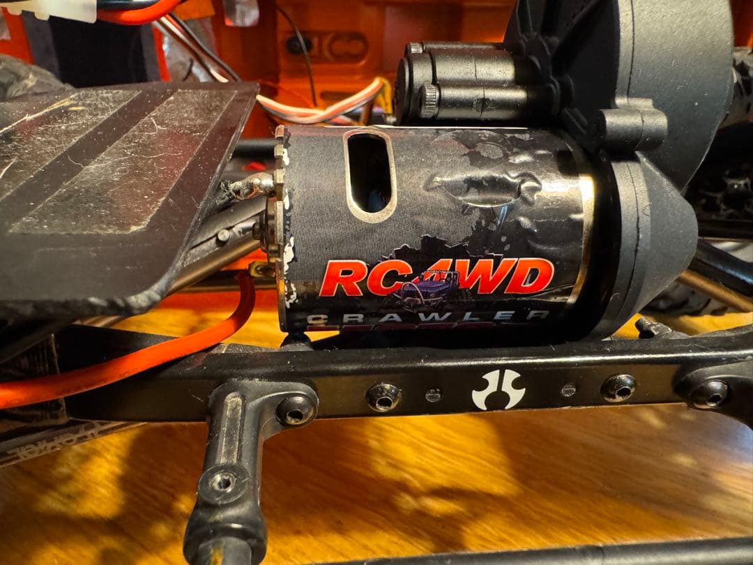 Axial SCX10 JK ラングラー フルカスタム 京商プロポ付