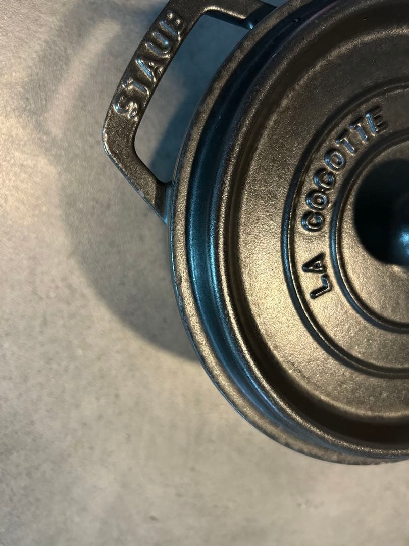 STAUB LA COCOTTE 両手鍋 黒　ブラック