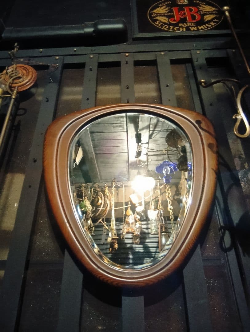 1970's　北欧モダン　トライアングル　ウォールナット　ミラー　壁掛け鏡