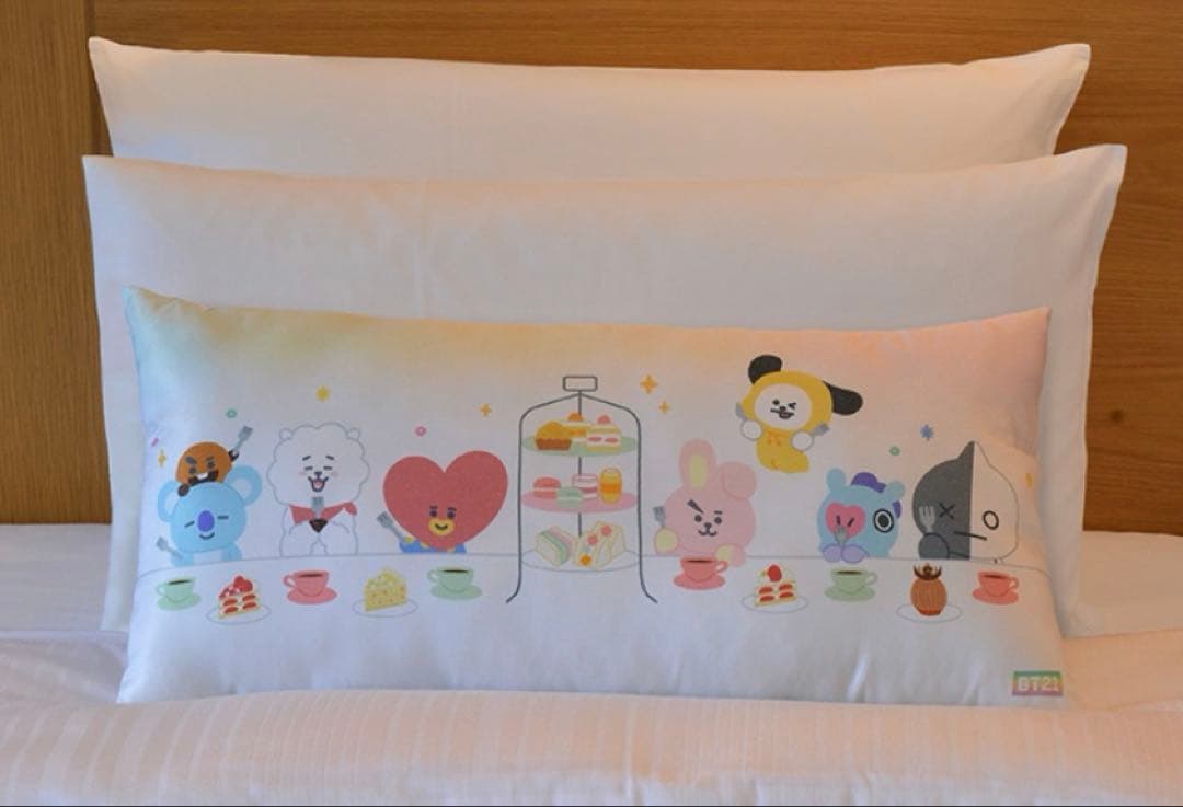 BT21 クッション　【限定レア商品】