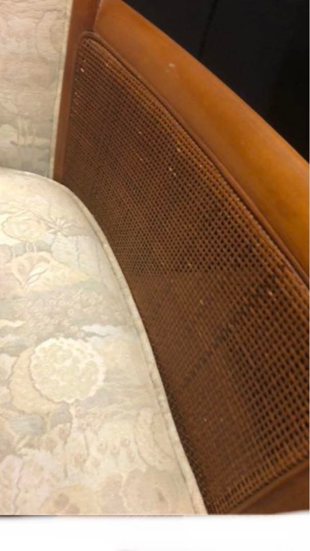 カリモク家具♦️高級ラタンアームシングルチェア♦️優しい花柄ファブリック生地♦️送料込