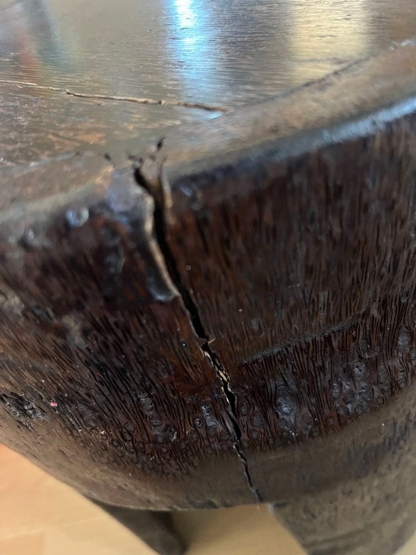 海外民芸？木製　スツール　丸イス2脚