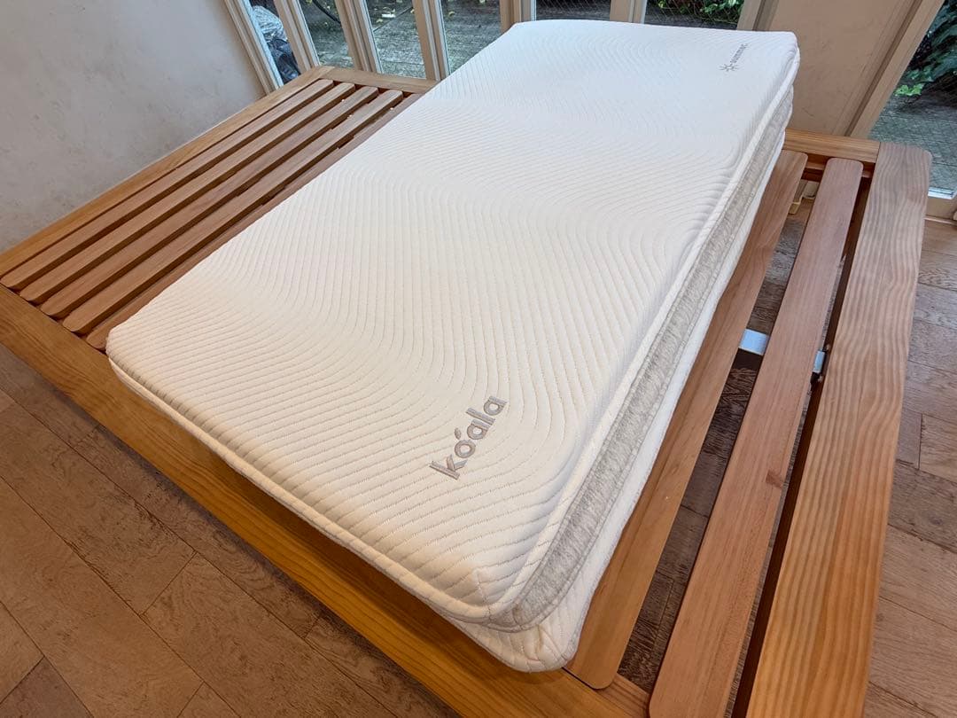 ✨快適快眠✨コアラ布団OASIS セミダブル 三つ折り 折りたたみ布団