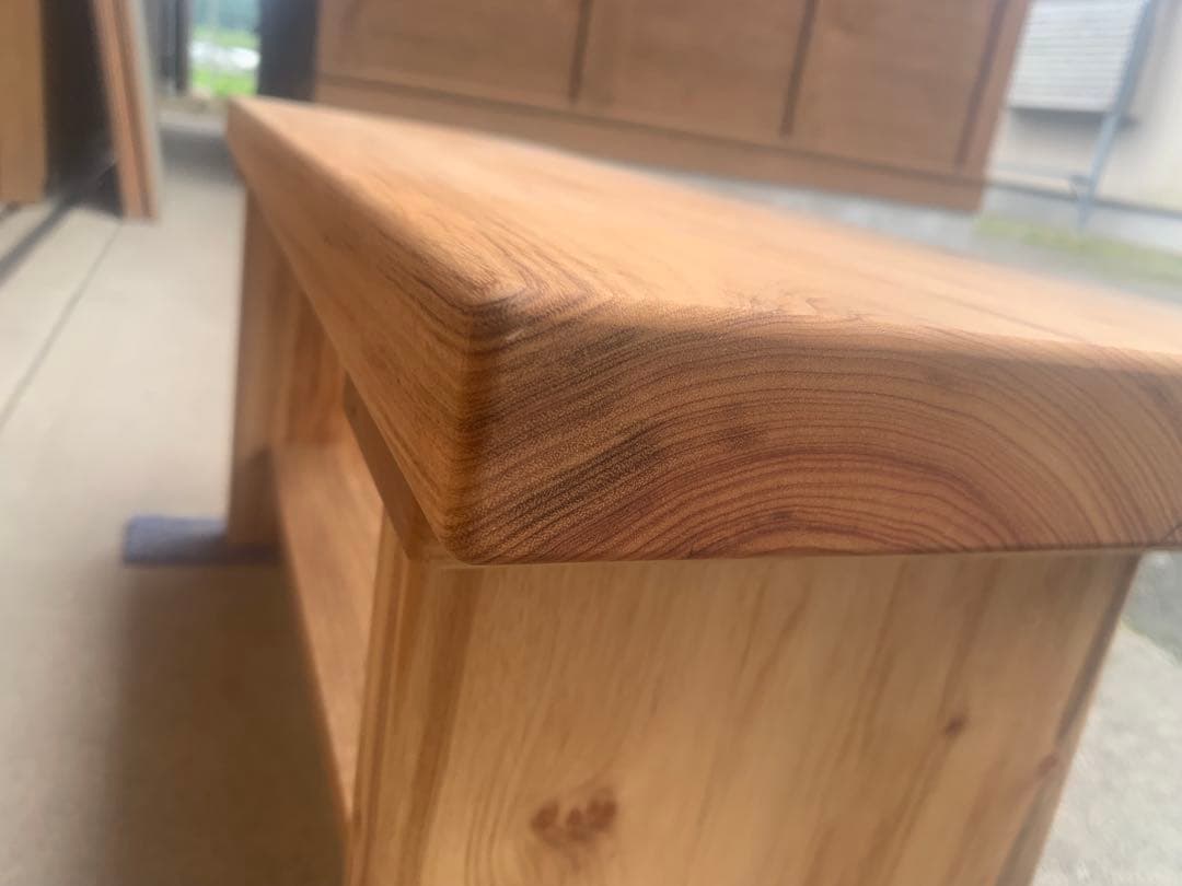 セール✨楠サイドテーブル、TV台【約85✖︎奥行30〜28.5 高さ約40㎝】