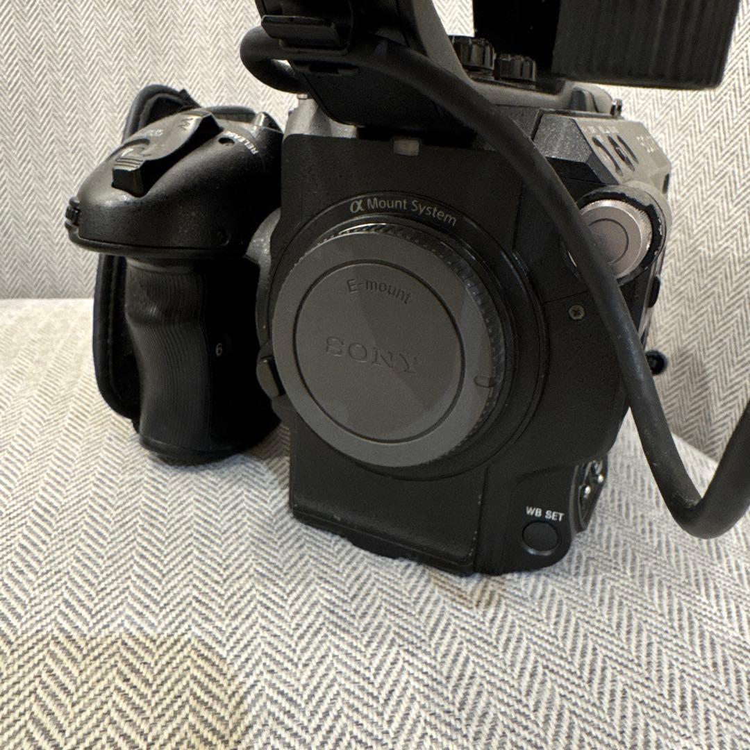 SONY XDCAM 4K 業務用ビデオカメラ本体　FS5