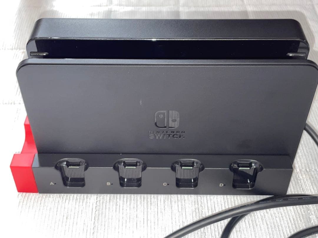 Nintendo Switch 有機ELモデル本体 と付属品