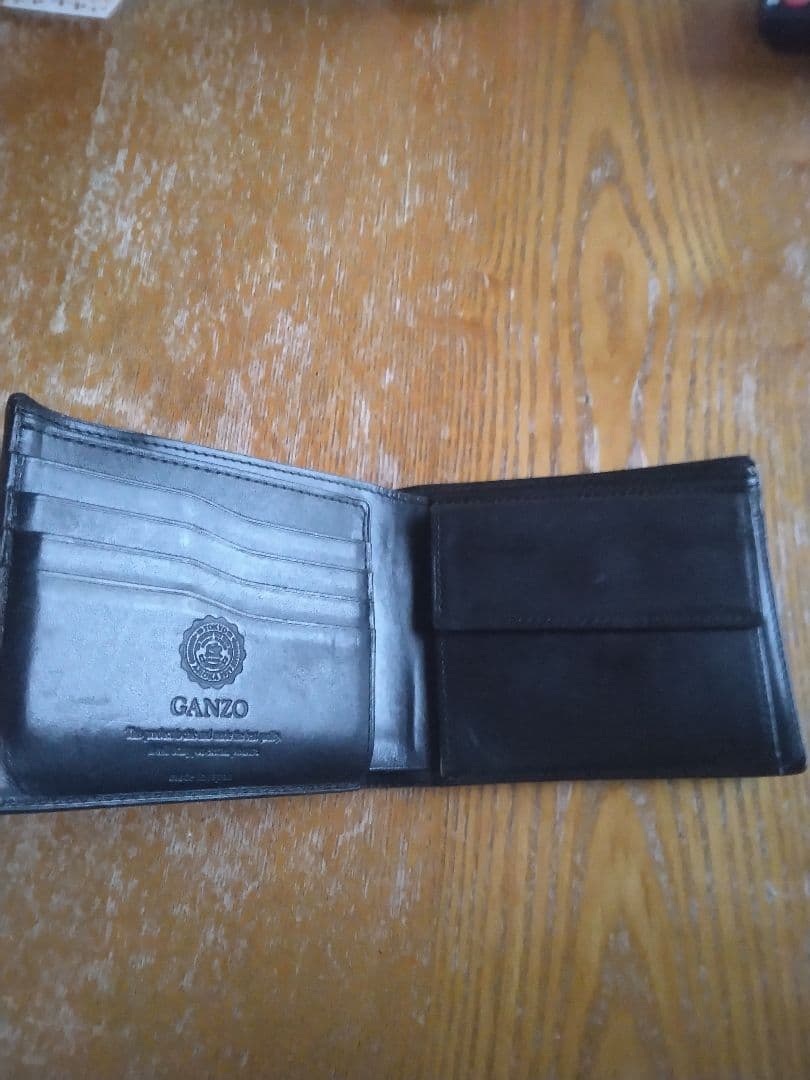 GANZO 二つ折り財布 黒 レザー