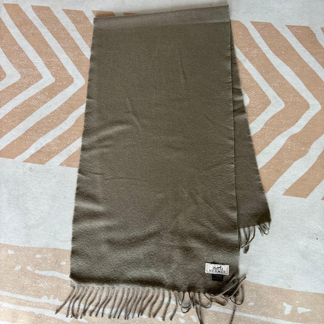 HERMES カシミヤ マフラー オリーブ　値下げしました。