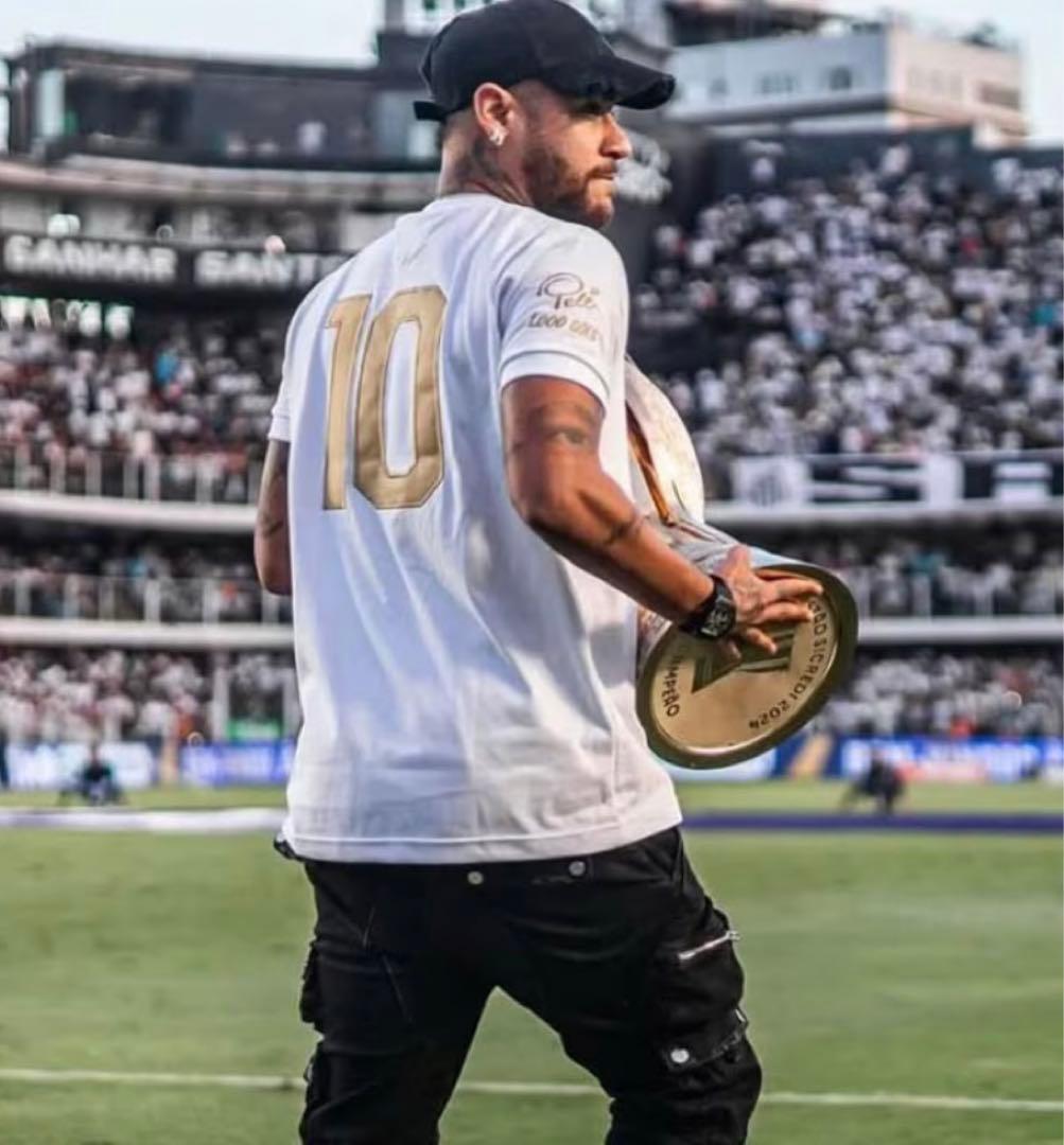 SANTOS FCサントスサッカーTシャツ ホワイト 10番ペレ 訳あり特価