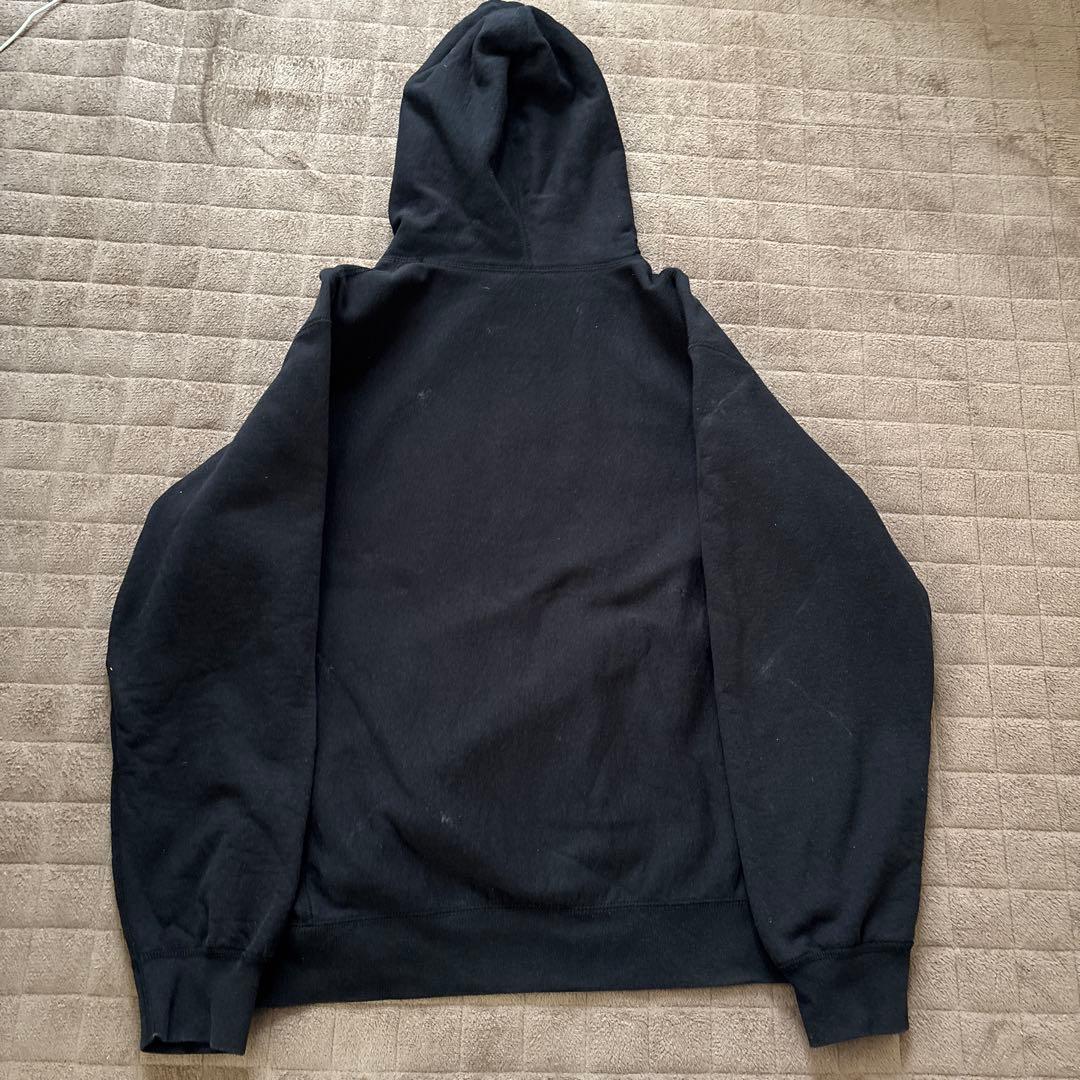 supreme hoodie kawsコラボ　パーカー