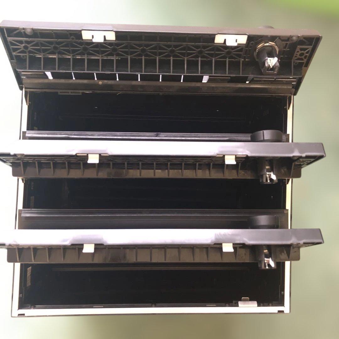 ナスタ　ポスト ブラック3戸用