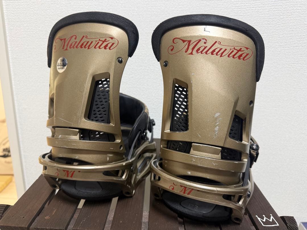 BURTON MALAVITA EST Ｓサイズ　ビス付