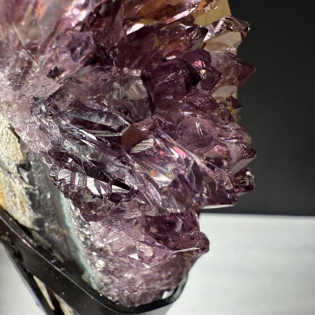 天然石カルサイト共生アメジストの原石　置物　鉱物NO.020613