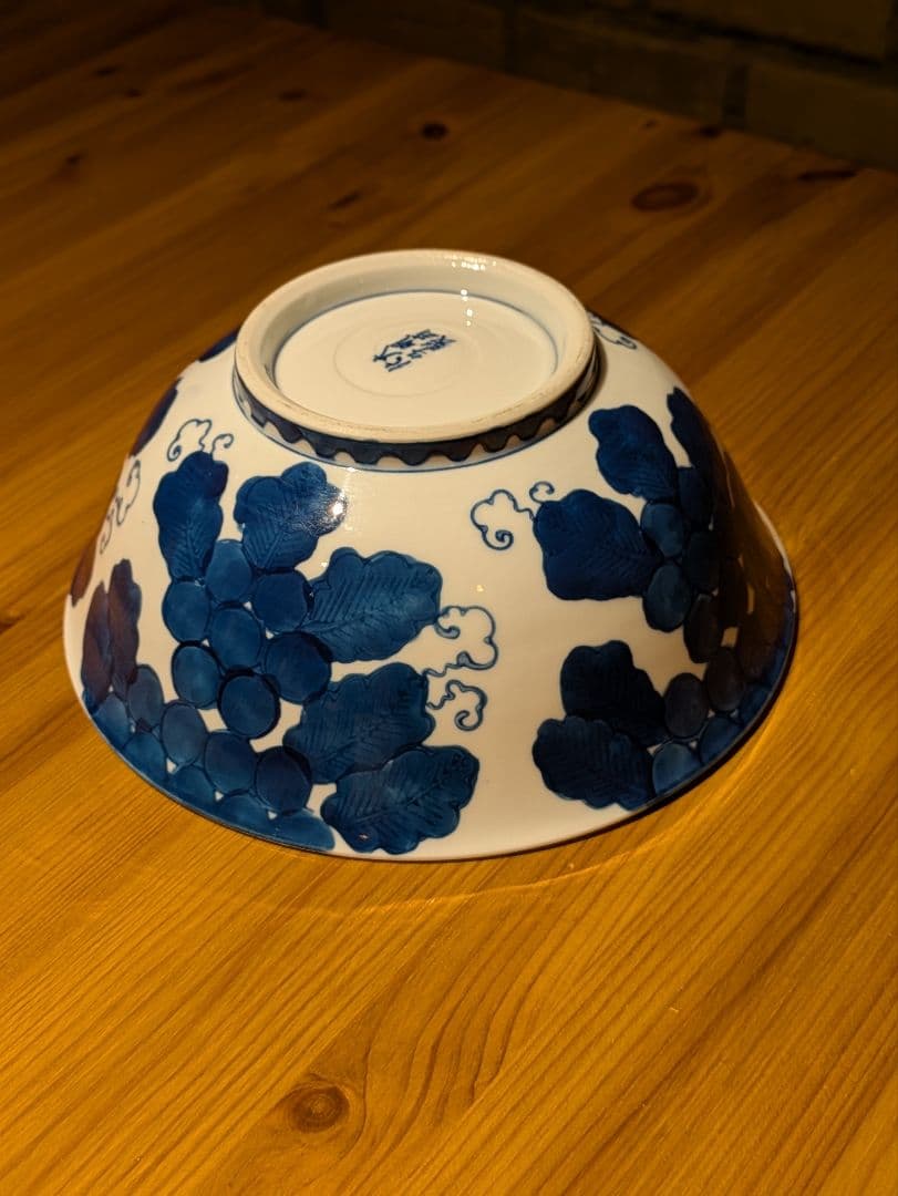 大明成化年製　葡萄　深皿　大鉢　明時代