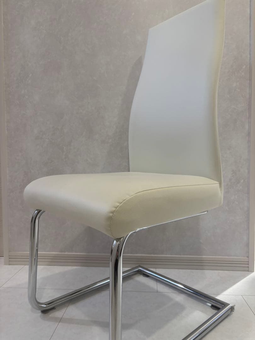 ニトリ　ダイニングチェア