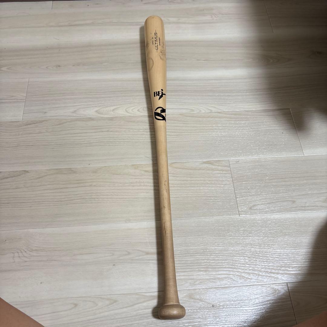 アメージング　硬式木製バット、竹バット