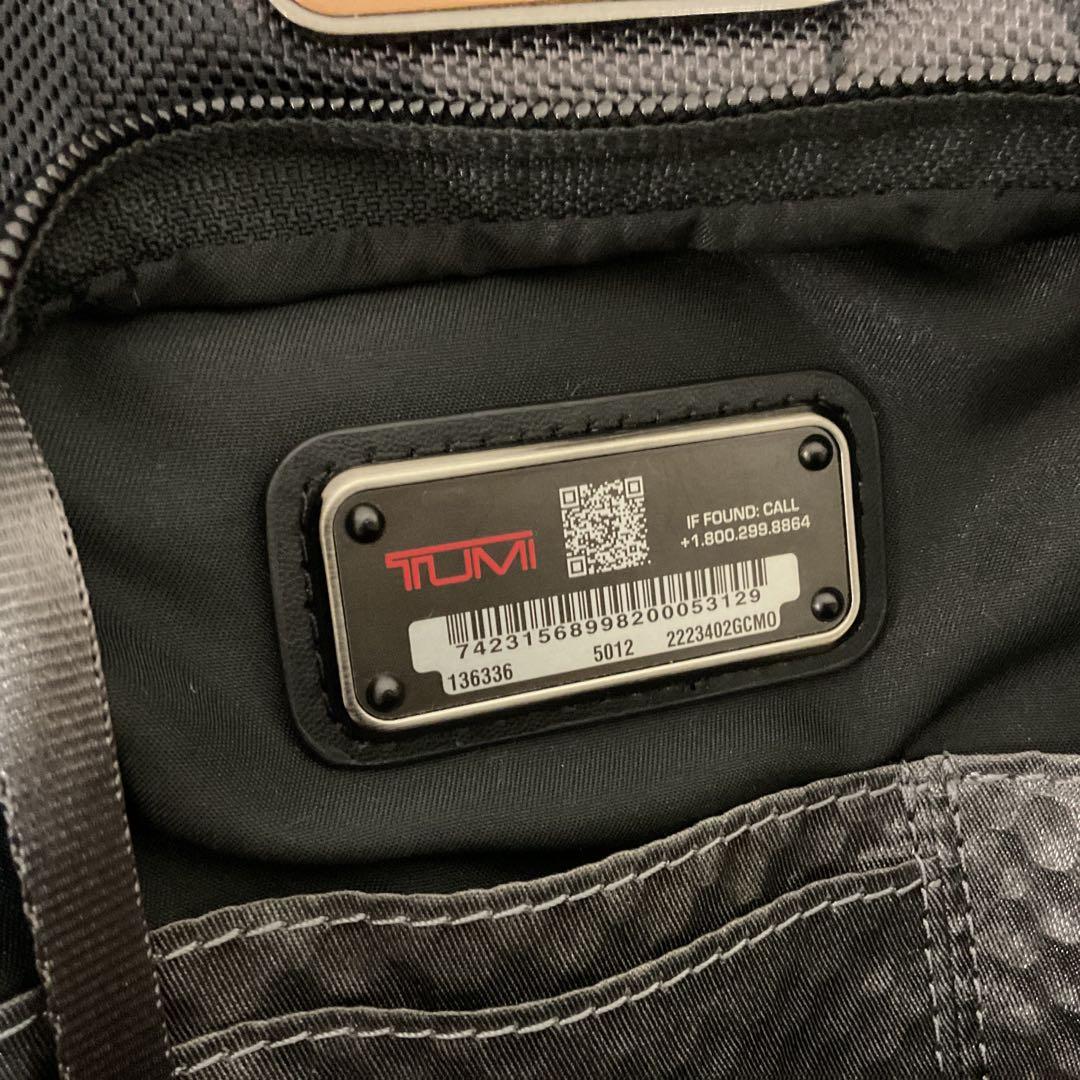 まっさん様TUMI カモフラージュ ボディバッグ