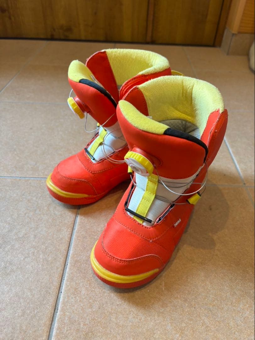 Salomon Toy Machine スノーボード　110センチ 靴19.5