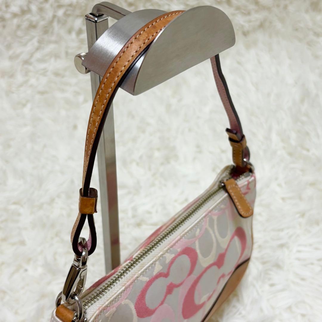 コーチ アクセサリーポーチ　ワンショルダーバッグ ピンク ベージュ　7027