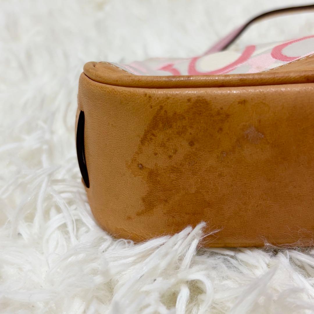 コーチ アクセサリーポーチ　ワンショルダーバッグ ピンク ベージュ　7027