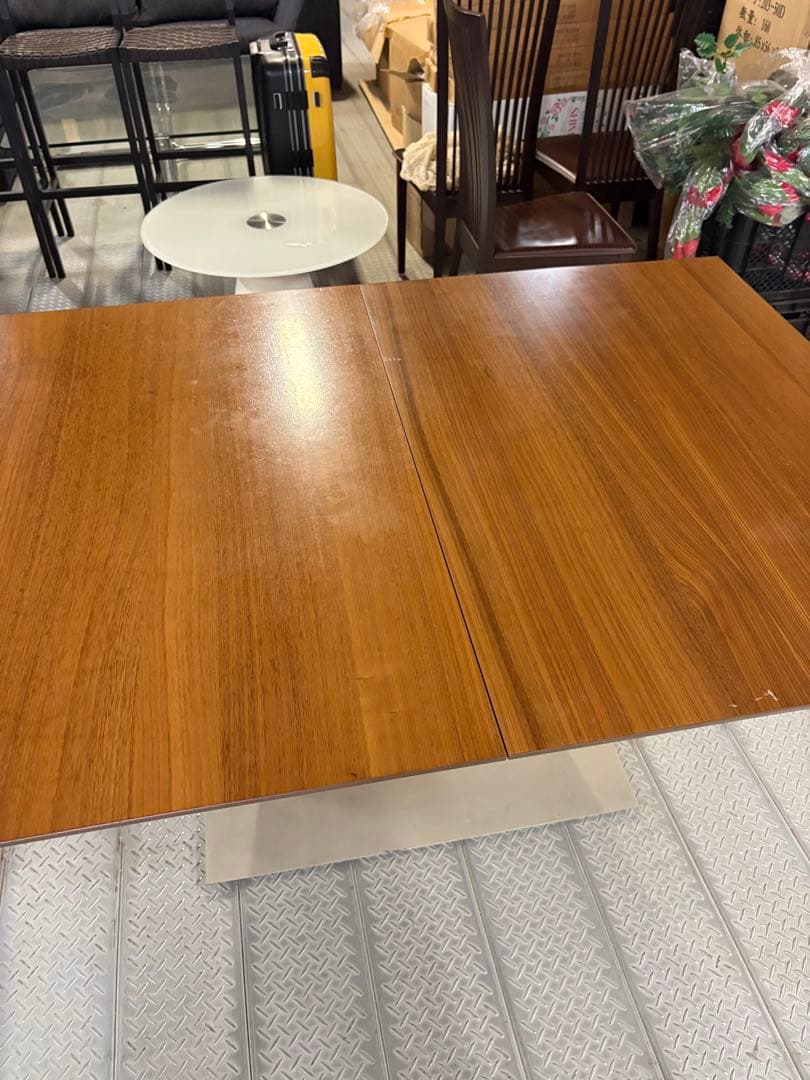 Boconcept Milano 伸縮式ダイニングテーブル