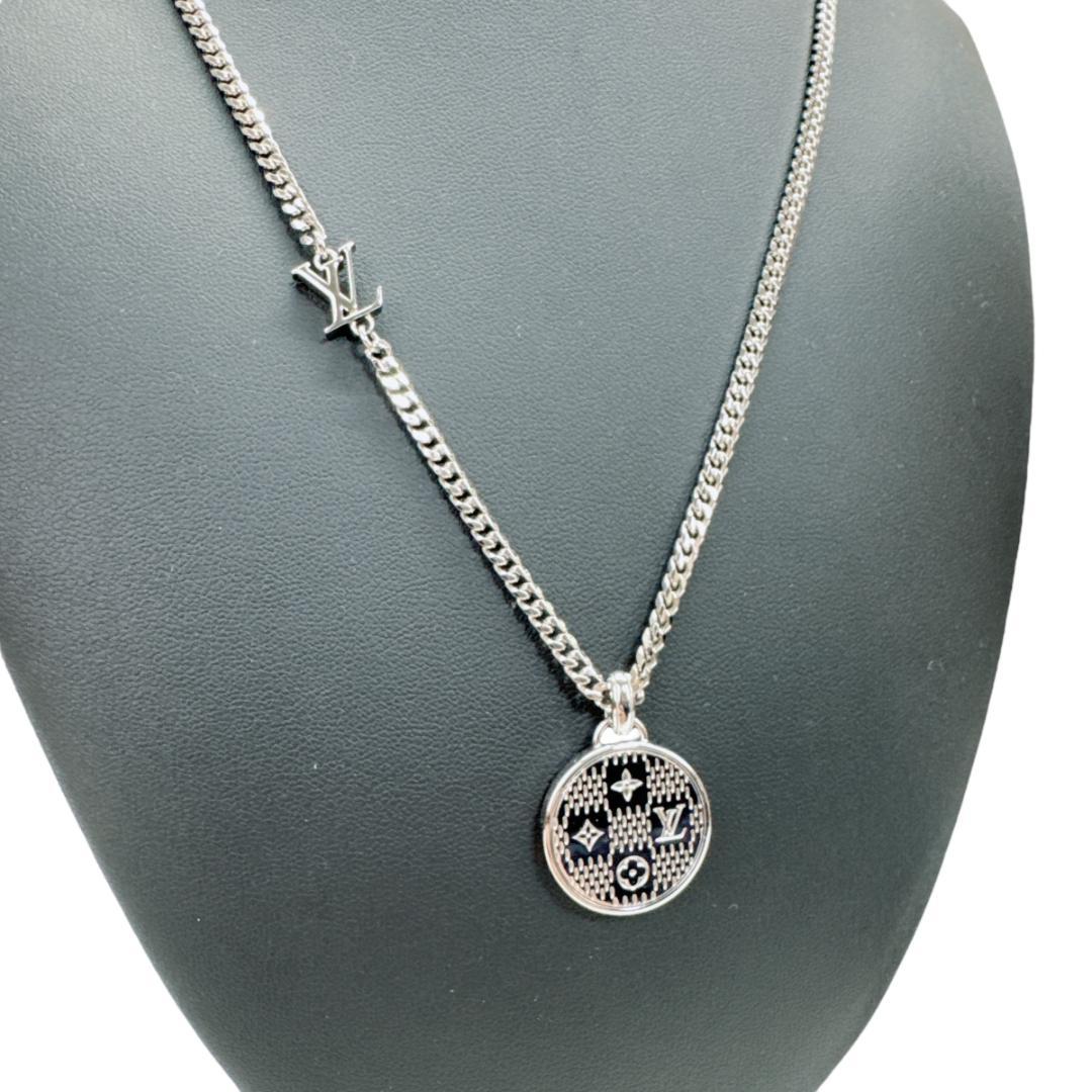 LOUIS VUITTON ネックレス ペンダント ダミエ ステープル 現行