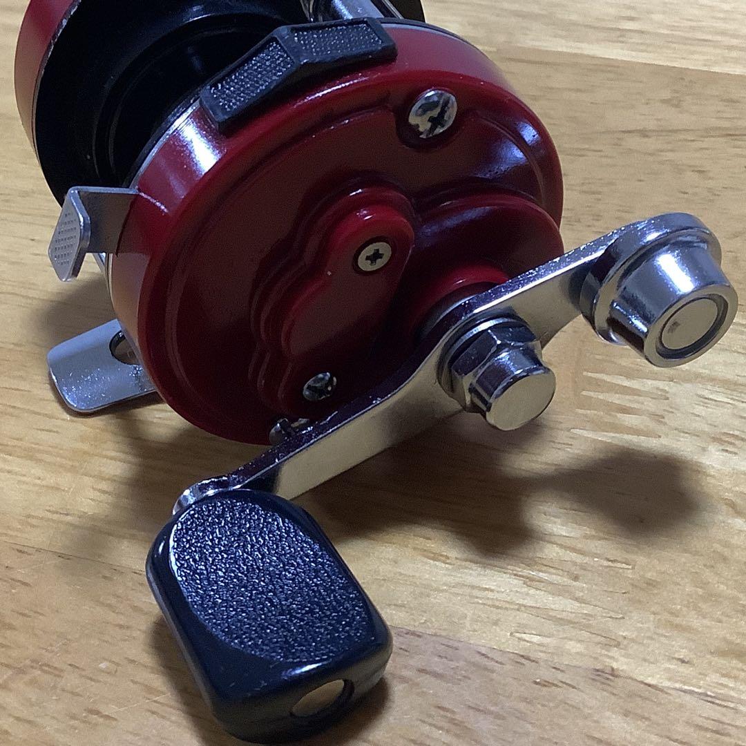 【美品】ビンテージ　Daiwa ダイワ　ミリオネア　ST-1000