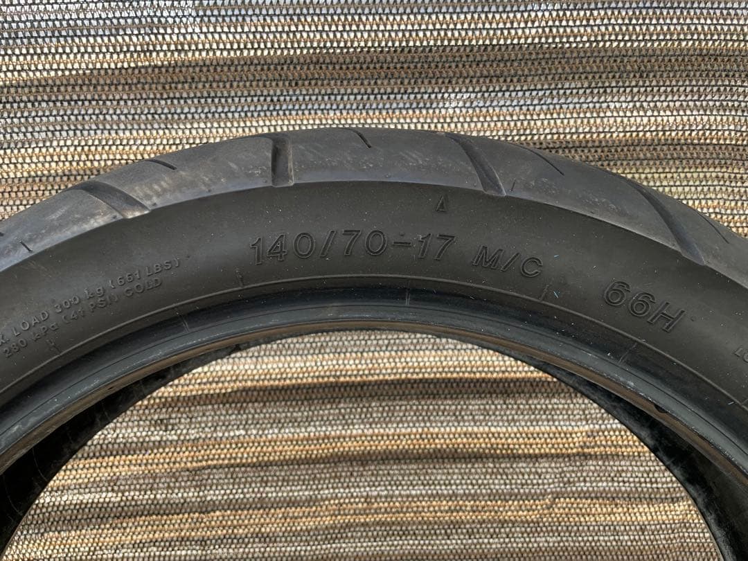 年末年始価格☆IRC RX-02 110/70-17 140/70-17☆