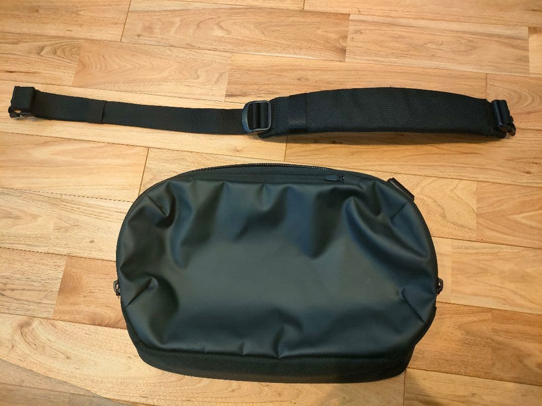 AER Tech Sling 3 多機能斜め掛けバッグ