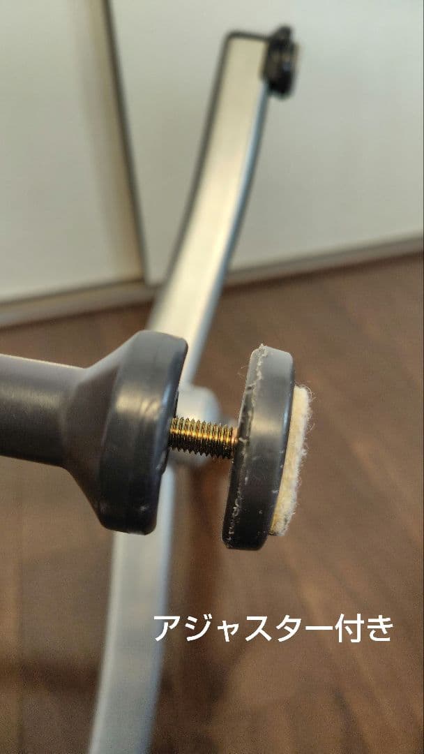 カフェテーブル　A　アジャスター付き 60cm✕70cm　木製天板