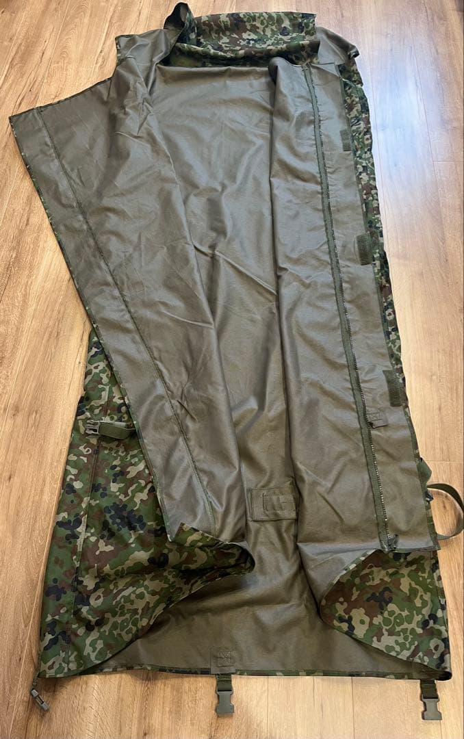 スリーピングカバー／陸上自衛隊迷彩／ミリタリー／アウトドア／一部汚れあり
