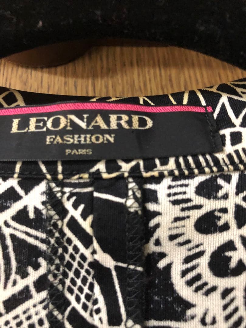 『専用』　　⭐️レオナール　ジャケット　モノトーン⭐️