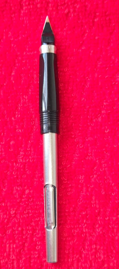 Parker 万年筆 シル/ヾーブラッ ク