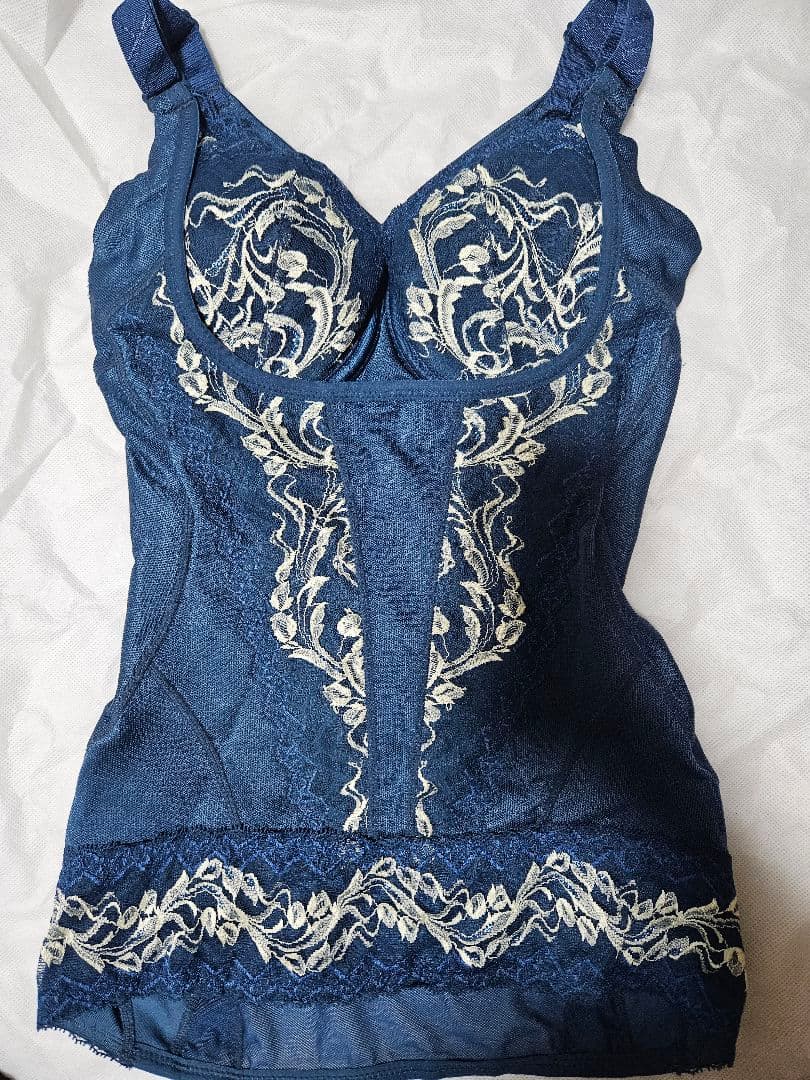 リベルディーニュ ボディシェーパー D65