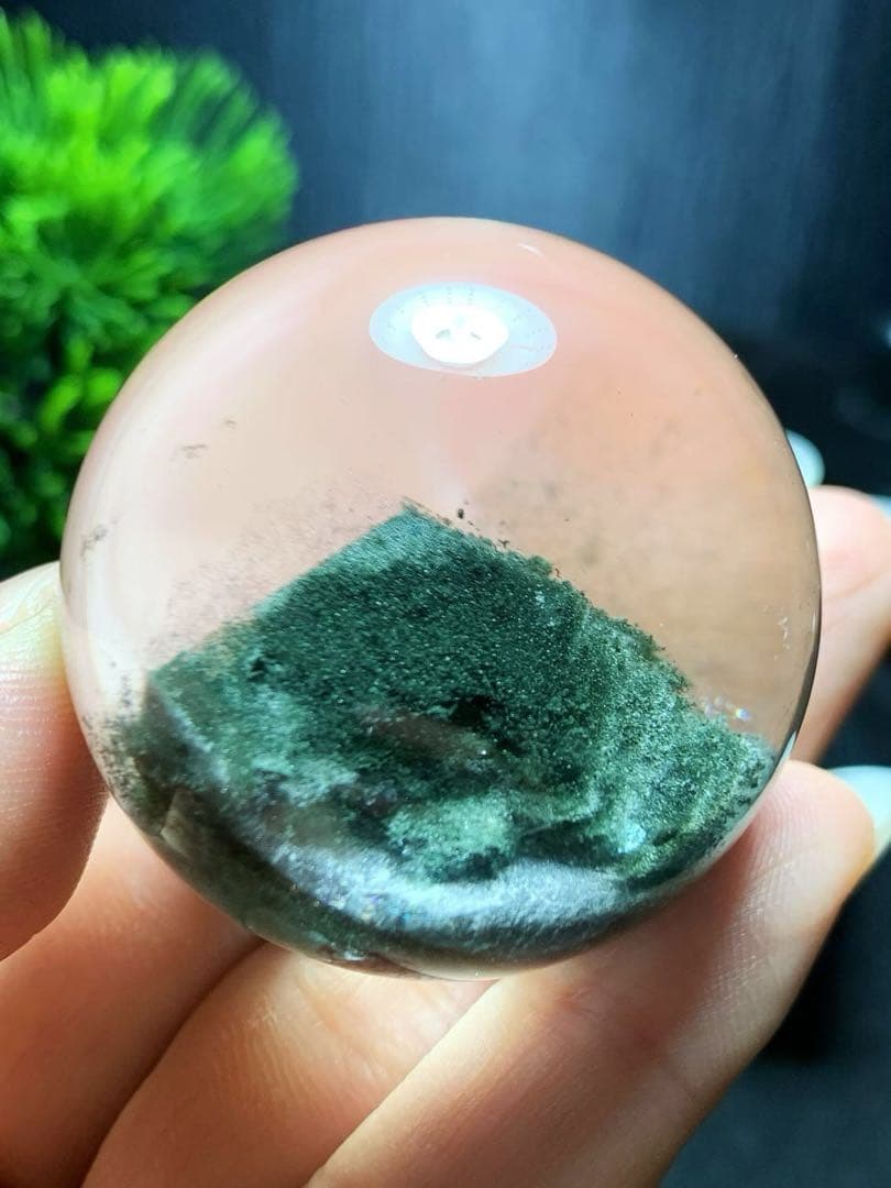 ⭐︎【極上品】天然 グリーン ガーデン クォーツ 置物 40mm 86.3g