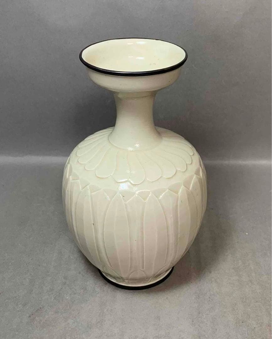 中国 連弁紋瓶　u6220721