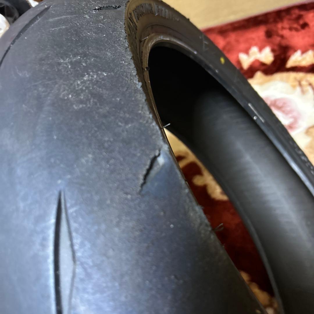 23年　ブリヂストン R11 ST600 中古タイヤ 前後セット