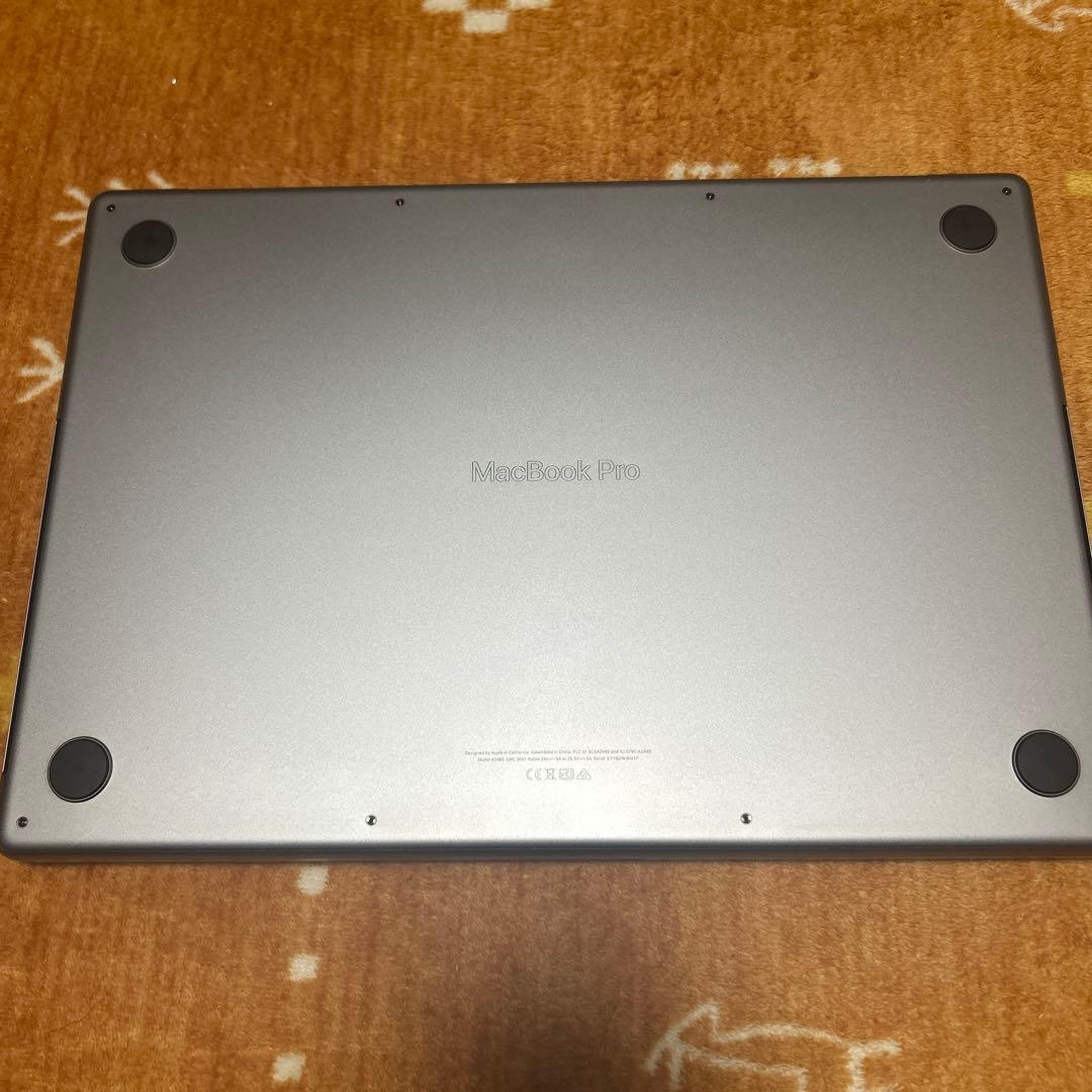 MacBookPro 16インチ M1 16/500GB 16core