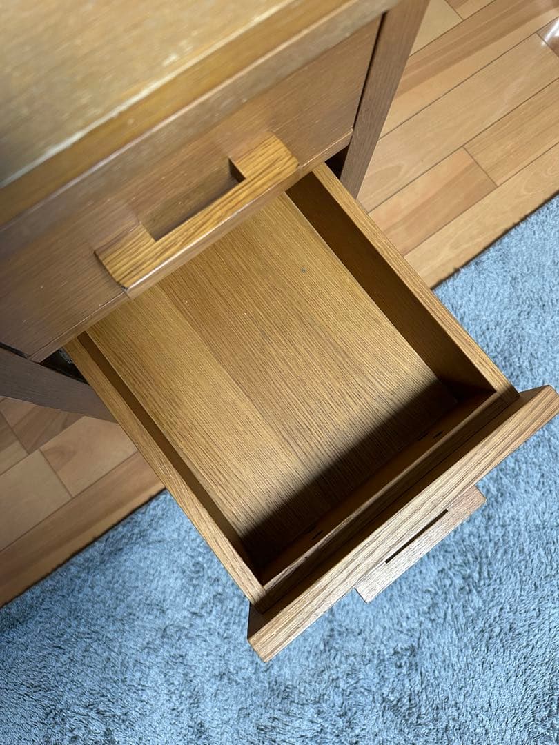 尼赤ずきん　unico noteデスク