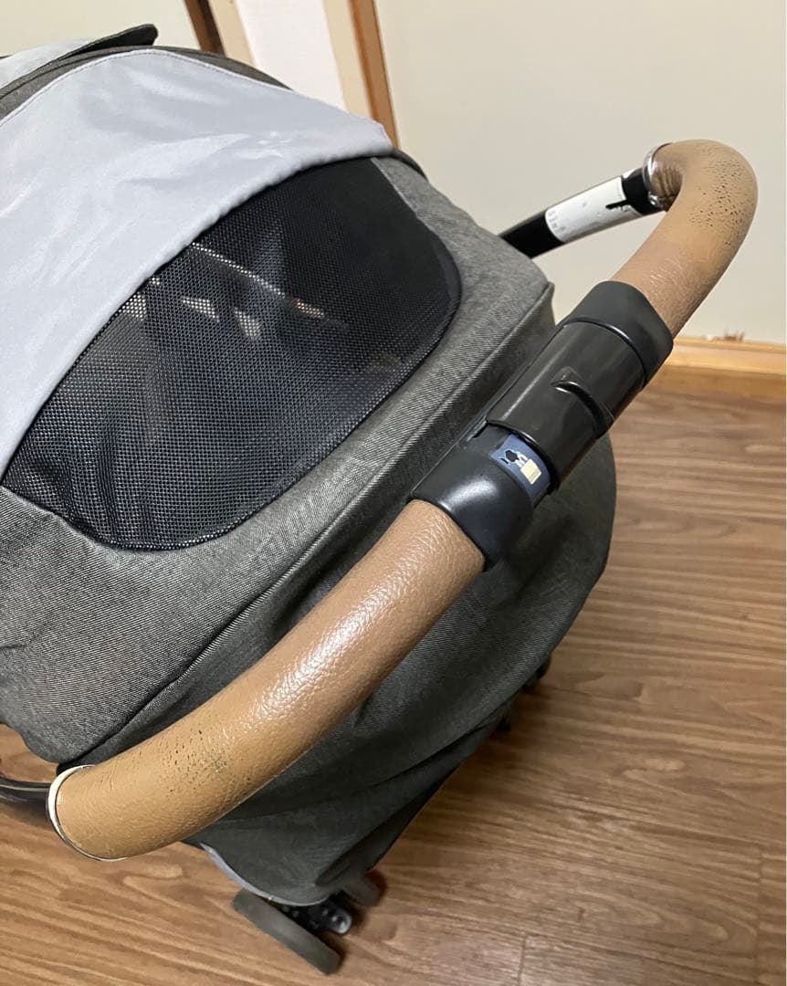 アップリカ ラクーナ クッション AD ベビーザらス限定モデル