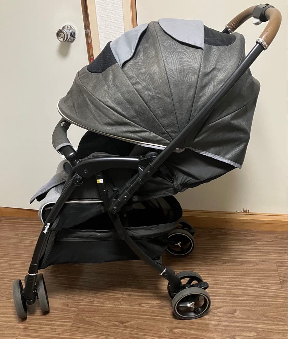 アップリカ ラクーナ クッション AD ベビーザらス限定モデル